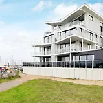4 Person In Apartment Wendtorf